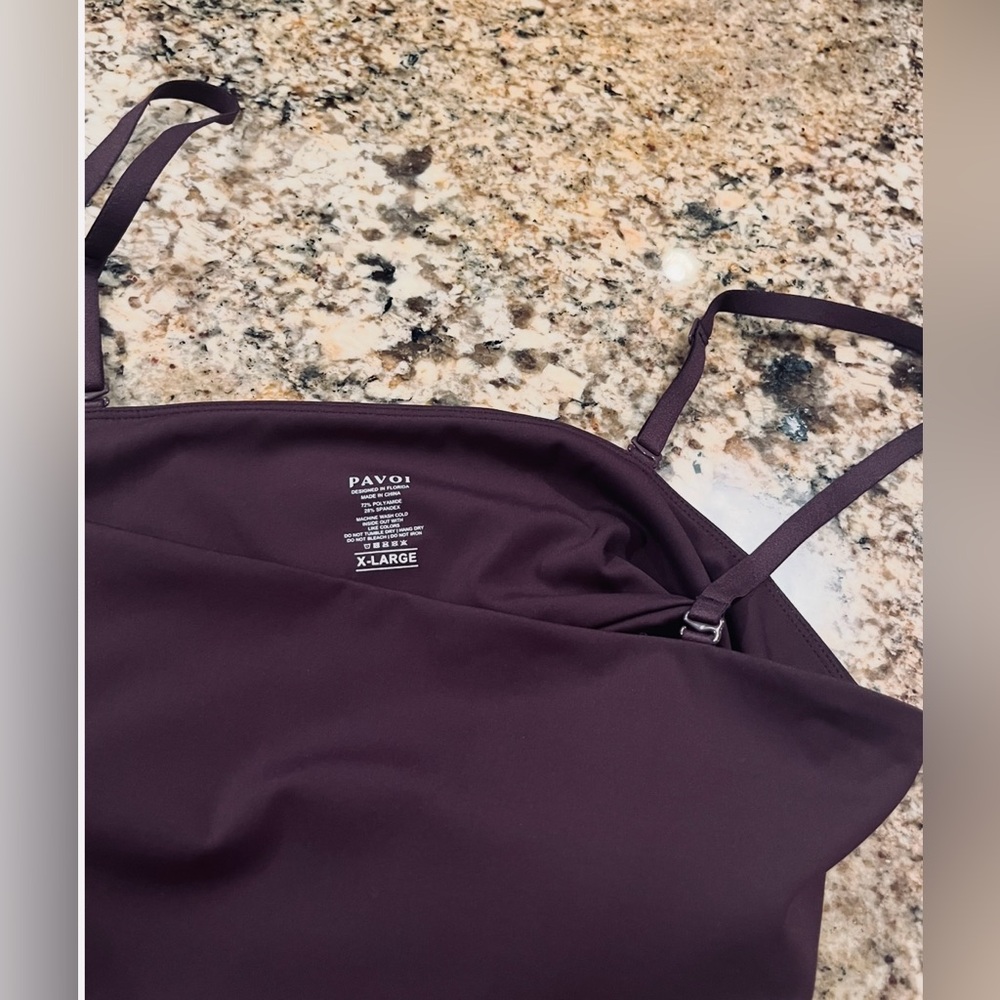 New Pavoi Active Convertible Bandeau Sports Bra - Picture 12 of 12